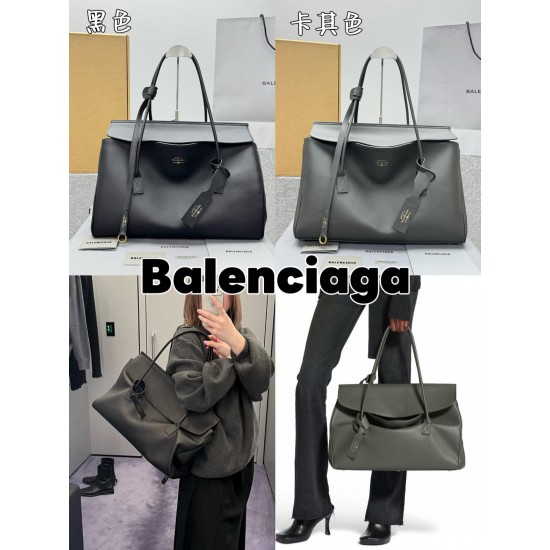 Balenciaga Collection Top Quality
