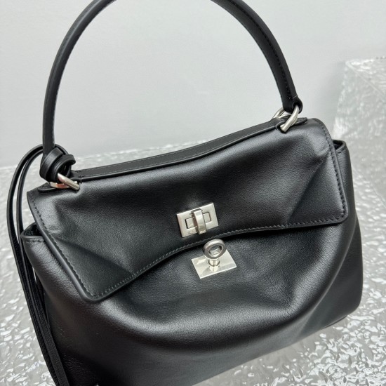 Balenciaga Collection Top Quality
