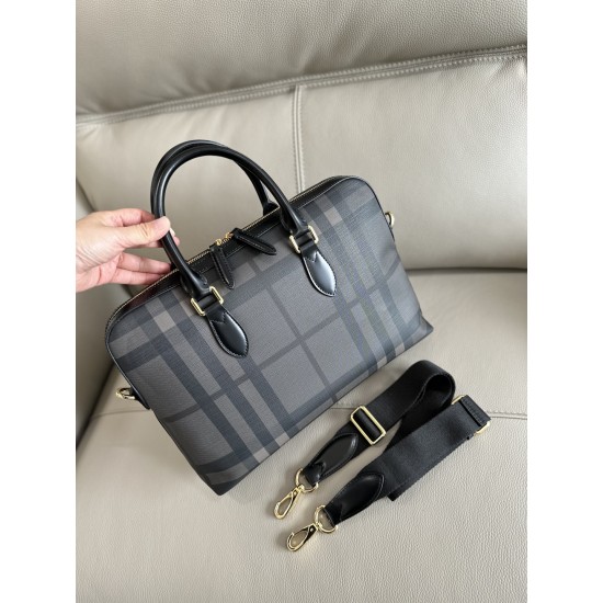 Burberry Collection Top Quality
