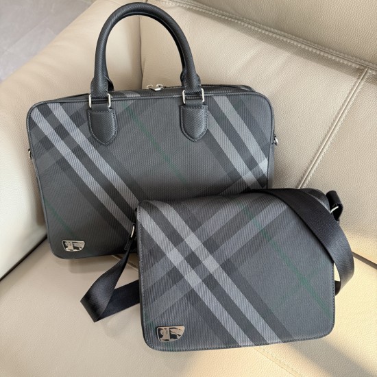 Burberry Collection Top Quality
