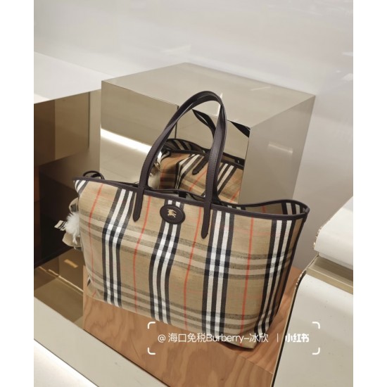 Burberry Collection Top Quality

