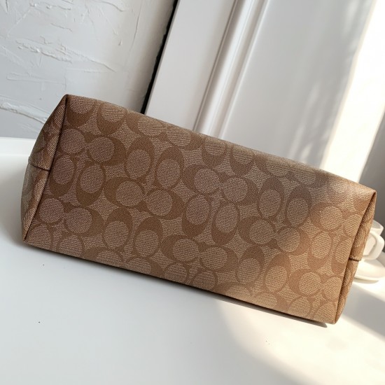 Coach Women's Bags