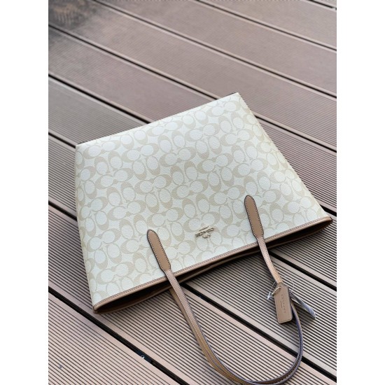 Coach Women's Bags