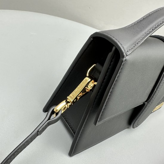 Jacquemus Bags Best Quality