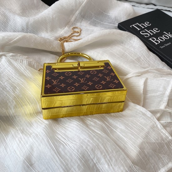 LV Bags and Wallets, Good Quality, $30–$50