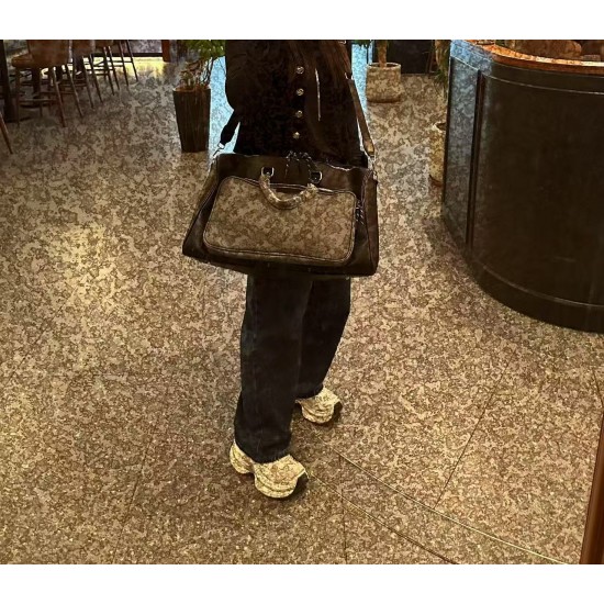 LV Bags and Wallets, Good Quality, $30–$50