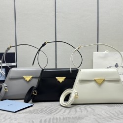 Prada Collection Top Quality
