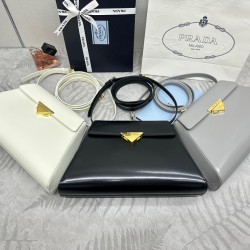 Prada Collection Top Quality
