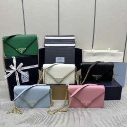 Prada Collection Top Quality
