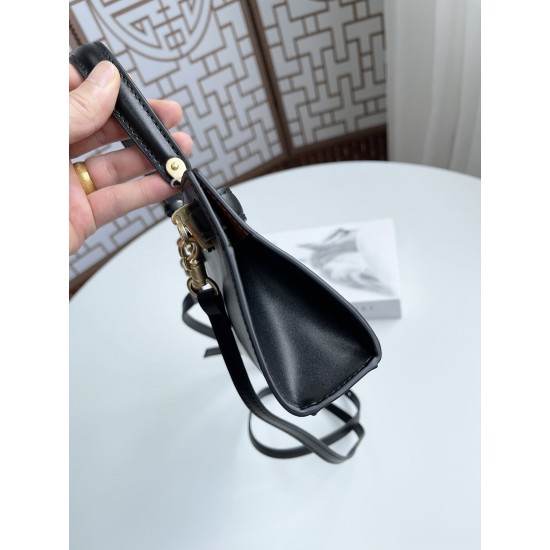 Tory Burch Collection Top Quality
