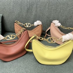 Valentino Collection Top Quality
