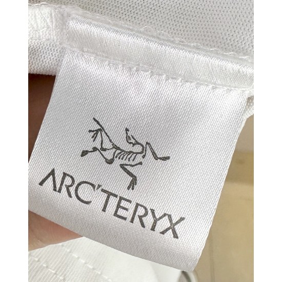 Arcteryx Clothing