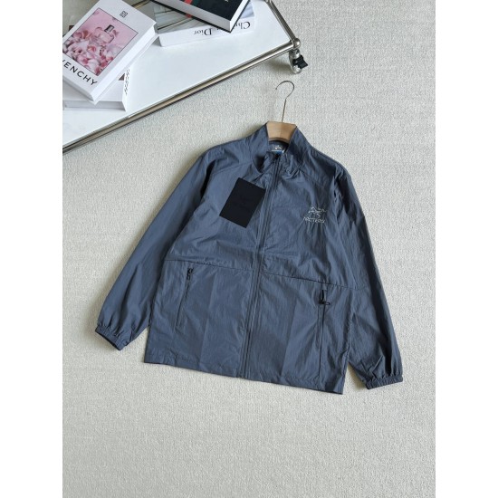 Arcteryx Clothing