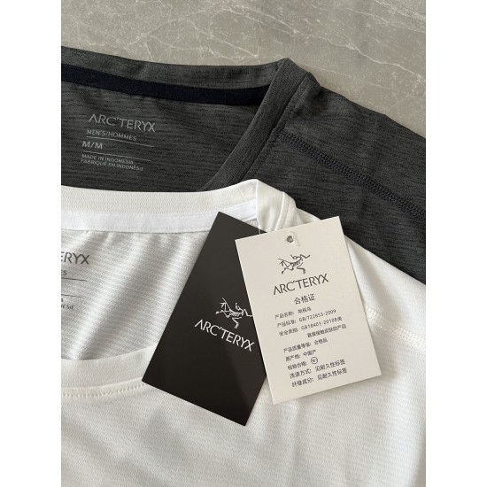 Arcteryx Clothing