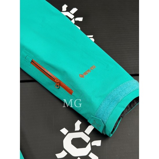 KAILAS Clothing