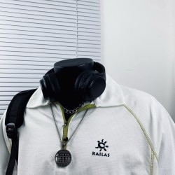 KAILAS Clothing