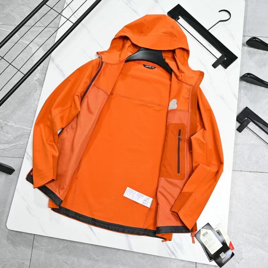 KAILAS Clothing