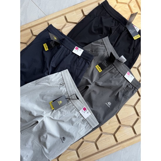 KAILAS Clothing