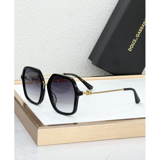 DG Glasses