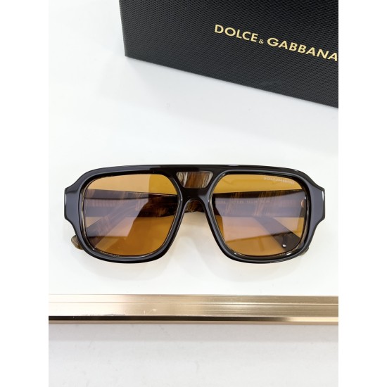 DG Glasses