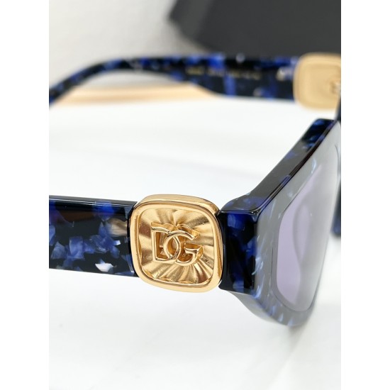 DG Glasses