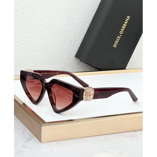 DG Glasses