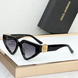 DG Glasses