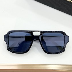 DG Glasses