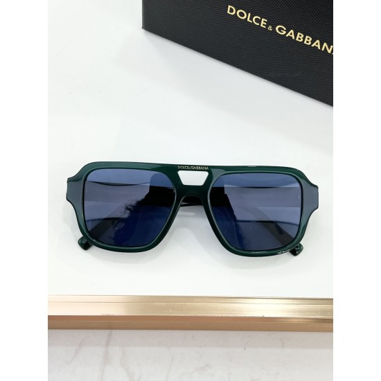 DG Glasses