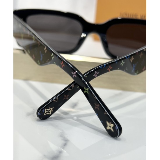 LV Glasses