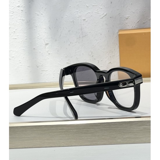 LV Glasses