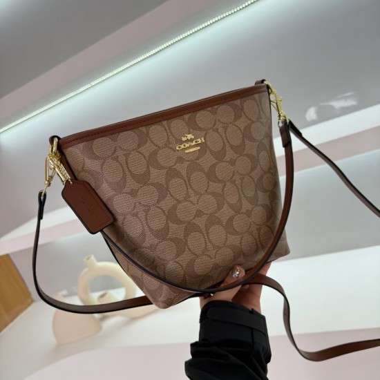 High-Quality Coach Handbags $30–$50
