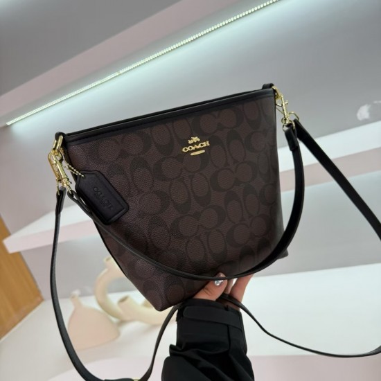 High-Quality Coach Handbags $30–$50