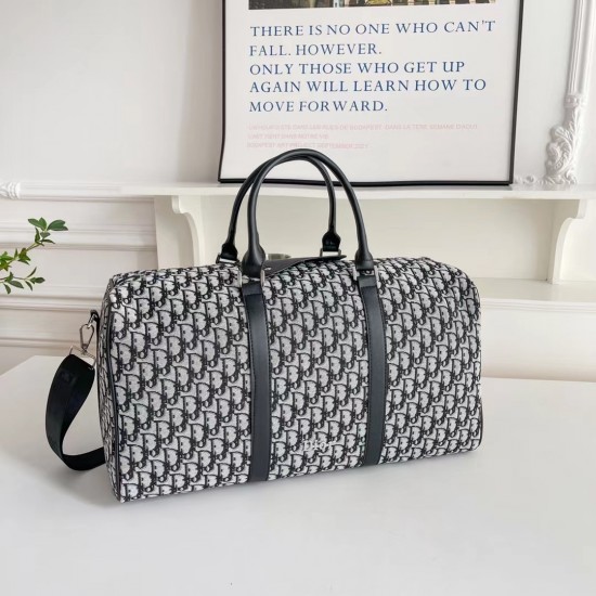 Good Quality Other Bags and Purses $30–$50