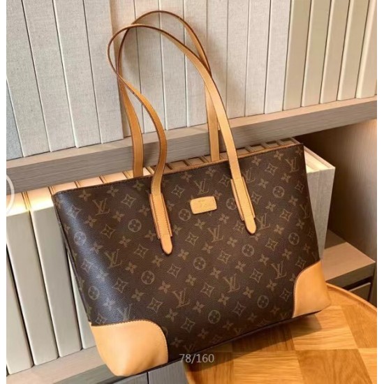 Good Quality Other Bags: Wallets, $30–$50