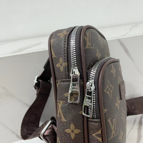 Good Quality Other Bags: Wallets, $30–$50