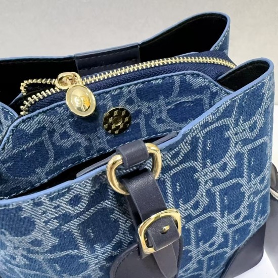 Good Quality Other Bags: Wallets, $30–$50