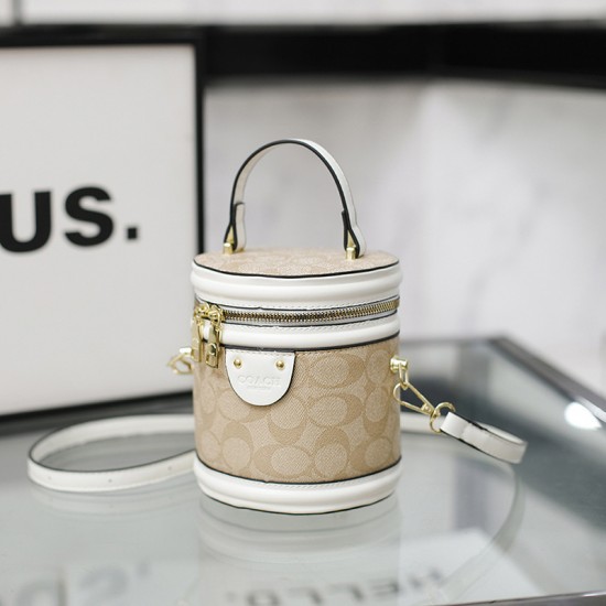 Good Quality Other Bags: Wallets, $30–$50
