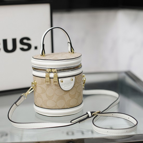 Good Quality Other Bags: Wallets, $30–$50