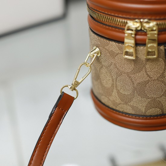 Good Quality Other Bags: Wallets, $30–$50
