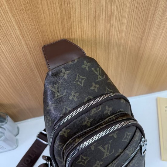 Good Quality Other Bags: Wallets, $30–$50