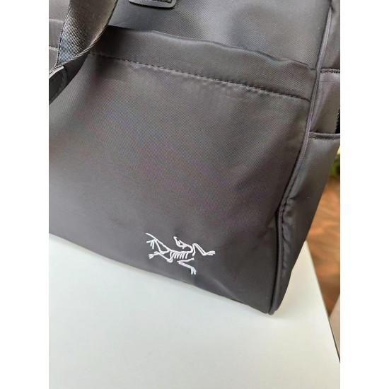 Good Quality Other Bags and Purses, $30–$50