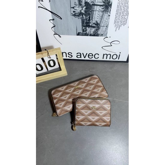 Good Quality Wallet $25–$35