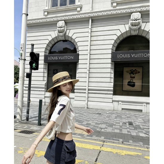 Chanel Hat
$30-$45