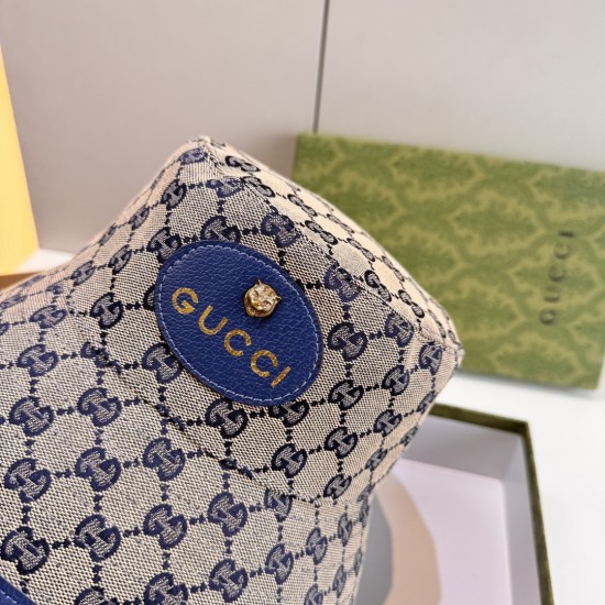 Gucci Hat
$30-$45