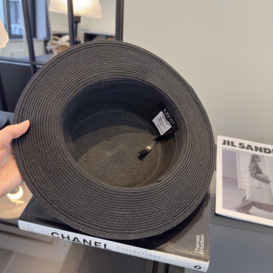 Gucci Hat
$30-$45