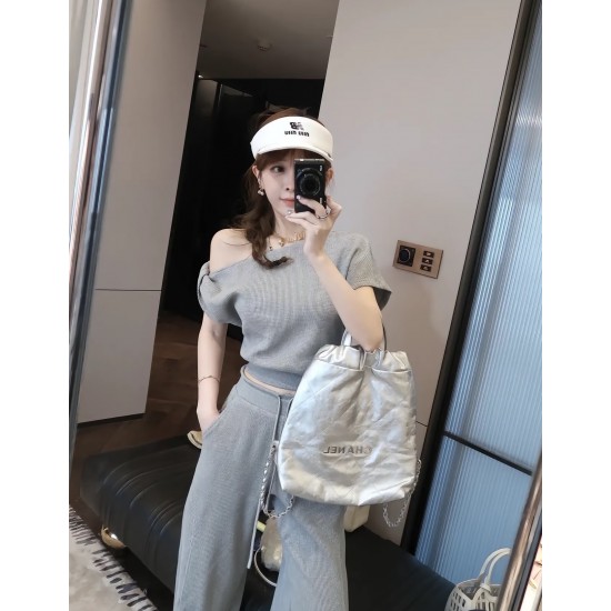 MiuMiu Hat
$30-$45