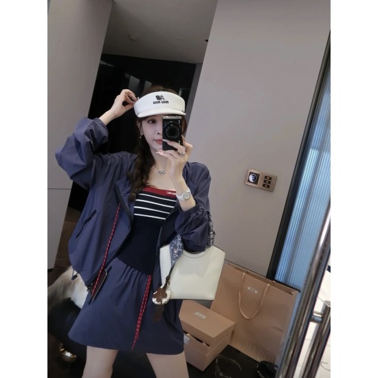 MiuMiu Hat
$30-$45