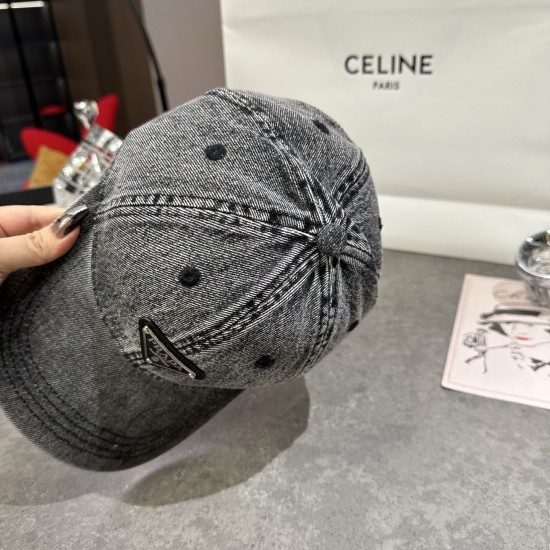 Prada Hat
$30-$45