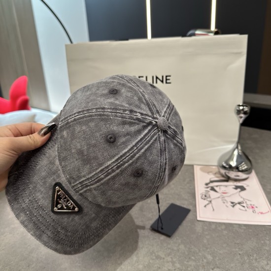 Prada Hat
$30-$45